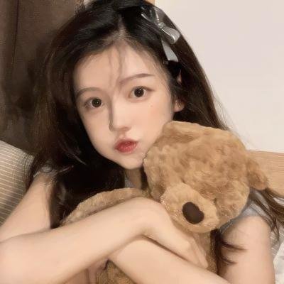 快穿团宠三个大佬哥哥太粘人